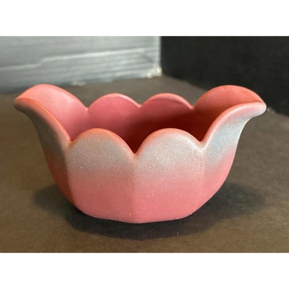 Van Briggle Art Pottery Mulberry Ombré Open Tulip boat vase - vintage - Picture 5 of 11